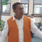 Putu Gede Atmaja, sabu 49,94 gram, mantan narapidana, narkotika, PN Denpasar, sidang dakwaan, JPU Ida Ayu Ketut Sulasmi, Polda Bali, Direktorat Reserse Narkoba Polda Bali, Aditya alias Arap, DPO, perantara jual beli narkotika, kasus narkoba Bali