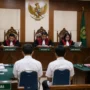 Dua terdakwa narkotika, Eka Tio Hafis Hidayat, Nabeel Sha Muhsin, PN Denpasar, tuntutan 9 tahun penjara, kasus narkotika Bali, sabu 295,48 gram, ekstasi, mefedron, 778,48 gram narkotika, Polresta Denpasar, jaringan narkotika, buronan AKBP