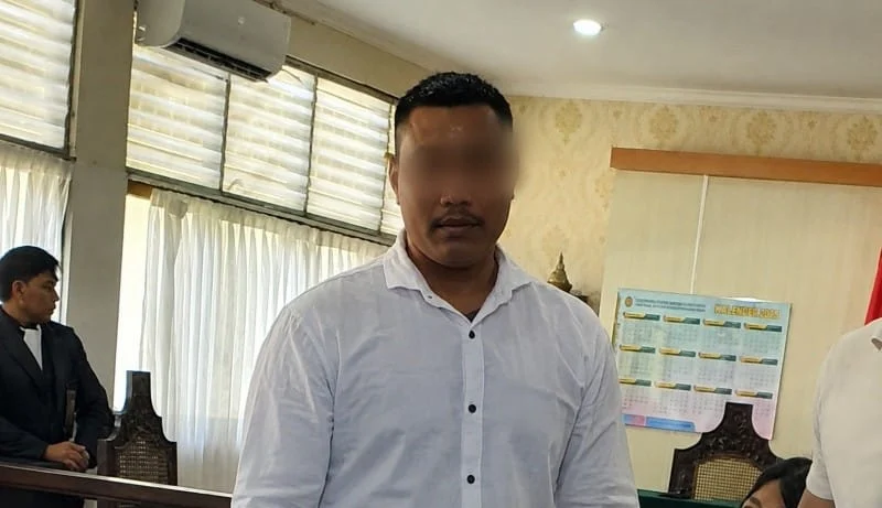 I Kadek Ariawan, Bali Dolphin Cruise 2, nakhoda Bali Dolphin Cruise 2, kapal tenggelam Sanur, kapal terbalik Sanur, kecelakaan kapal Bali, tuntutan 3 tahun 6 bulan, JPU Kejati Bali, Pengadilan Negeri Denpasar, Dermaga Pantai Sanur, kapal kelebihan penumpang