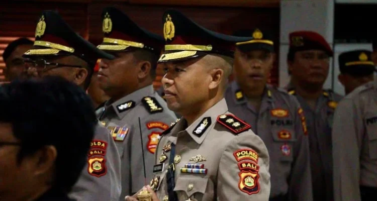 Kapolres Bandara I Gusti Ngurah Rai, Sertijab Kapolres Bandara, AKBP I Made Hendra Agustina, Kombes Pol I Komang Budiartha, Polda Bali, Kapolda Bali, Polres Kawasan Bandara, Bandara I Gusti Ngurah Rai, Sertijab Polda Bali, keamanan Bandara Bali.