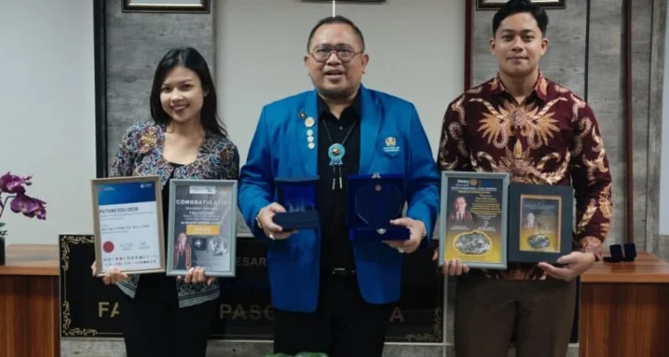 Yuli Utomo, Advokat Yuli Utomo, Mahasiswa Teladan Unwar, Universitas Warmadewa, Pascasarjana Universitas Warmadewa, Doktor Ilmu Hukum, Conference Future Education 2026, Bangkok Thailand, The Best Social Media Ambassador, The Presenter, prestasi internasional, penghargaan mahasiswa teladan, Rotary Club Bali Denpasar
