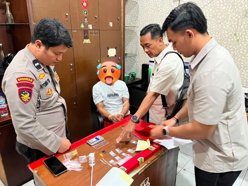 Pengedar Narkoba, Sabu, Jembrana, Pantai Kedonganan, Kuta, Badung, Ditpolairud Polda Bali, Polda Bali, Narkotika, MK, Penangkapan Sabu, Peredaran Sabu, Narkoba Bali