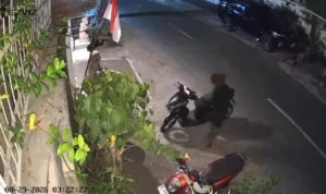 Pencurian motor, motor Vario 125, curanmor Denpasar, Denpasar Utara, Peguyangan, Polsek Denpasar Utara, Polresta Denpasar, CCTV pencurian, maling motor, kriminal Bali, berita Denpasar.