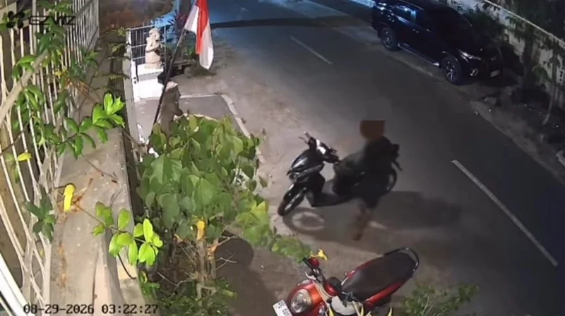 Pencurian motor, motor Vario 125, curanmor Denpasar, Denpasar Utara, Peguyangan, Polsek Denpasar Utara, Polresta Denpasar, CCTV pencurian, maling motor, kriminal Bali, berita Denpasar.