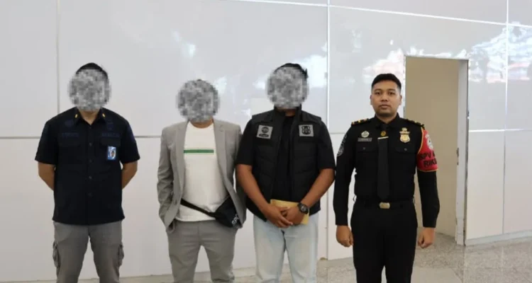 WNA Pakistan, WH, deportasi Bali, Imigrasi Denpasar, ITAS Investor, pelanggaran keimigrasian, Padangsambian, Denpasar Barat, Patroli Dharma Dewata, Kantor Imigrasi Denpasar.