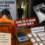 Buruh harian lepas, Pandeglang, Denpasar, PN Denpasar, narkotika, sabu, 29,21 gram, 34,46 gram bruto, Polda Bali, jaringan narkotika, sistem tempelan, Pasal 114 ayat (2), UU Narkotika, terdakwa narkotika, Bali.