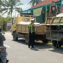 kecelakaan lalu lintas, Honda Brio, Mitsubishi Truck, kecelakaan Sangeh, Jalan Raya Sangeh–Grana, Sangeh, Abiansemal, Badung, sopir mengantuk, tabrakan mobil dan truk, luka ringan, Unit Laka Lantas Polres Badung, Lantas Abiansemal, kecelakaan Bali, Citizen Bali.