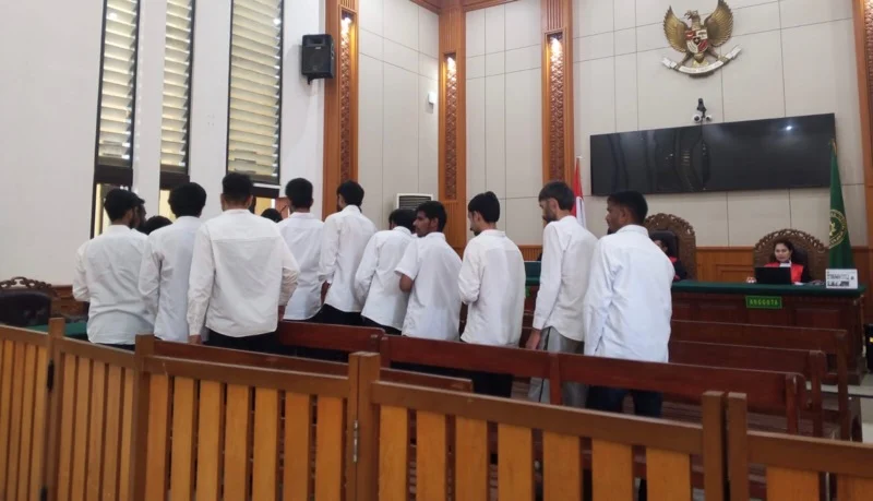 35 WNA India, judi online internasional, korban perdagangan orang, PN Denpasar, pledoi, keringanan hukuman, CitizenBali.com