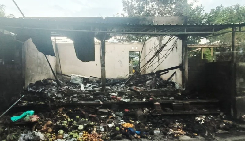 IMG-20260907-WA0004_copy_800x460 Kebakaran warung, warung sembako terbakar, Mambal, Abiansemal, Badung, korsleting listrik, kebakaran Badung, Diskarmat Badung, Polsek Abiansemal, kerugian Rp100 juta.