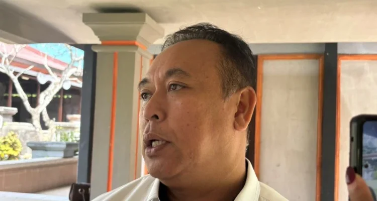 Pemkab Badung, Kasasi, Sengketa Menara, Bali Towerindo, DPRD Bali, Gung Cok, Menara Telekomunikasi, Mahkamah Agung, KPPU, Persaingan Usaha, Wanprestasi, Iklim Investasi, Badung.