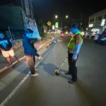 kecelakaan maut Denpasar, kecelakaan Jalan Imam Bonjol, kecelakaan Trans Studio Mall, pengendara motor tewas, Yamaha F1 ZR, bus Mercedes-Benz, kecelakaan lalu lintas Denpasar, Satlantas Polresta Denpasar, RSUP Ngoerah Denpasar, kecelakaan Bali