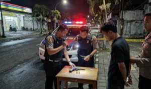 senpi rakitan, senjata api, amunisi aktif, I Ketut WD, Polresta Denpasar, Polsek Denpasar Barat, Denpasar Barat, Jalan Mahendradatta, penangkapan polisi, kriminal Bali, kasus senpi, Denpasar