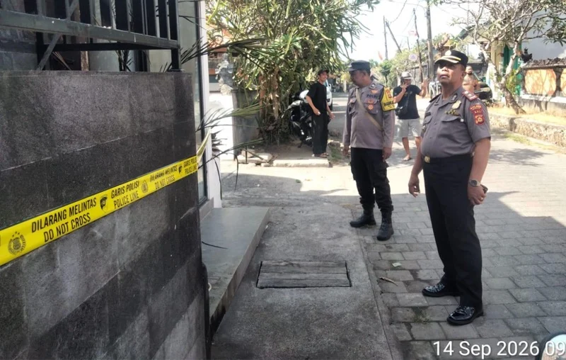 IMG_0136 Teror molotov, bom molotov, Pererenan, Mengwi, Badung, aksi teror, pelemparan molotov, CCTV, Yamaha Nmax, pelaku ninja, Polsek Mengwi, Polres Badung, surat penagihan utang, Harsa Construction, utang Rp750 juta, Bali.