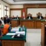 Deden Kusuma Hariyanto, I Gusti Ngurah Agung Wiratawan, PN Denpasar, narkotika, sabu 142,26 gram, Ditresnarkoba Polda Bali, dakwaan JPU, peredaran sabu, Denpasar, Bali.
