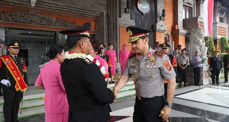 Kapolda Bali, Polda Bali, Daniel Adityajaya, 366 personel, Wisuda Purna Bhakti, pensiun Polri, purnawirawan Polri, PNS Polda Bali, Polri Bali.