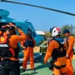 Speed boat mati mesin, Manta Point, Nusa Penida, Klungkung, SAR Bali, pencarian korban, helikopter FINNS SGI Air Bali, KN Arjuna 229, Kantor Pencarian dan Pertolongan Denpasar, VTS Benoa.
