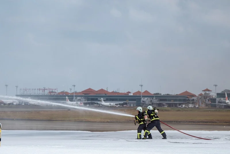 ngurah rai Bandara Ngurah Rai, Airport Emergency Exercise, AEE 2026, latihan darurat bandara, keselamatan penerbangan, keamanan bandara, Airport Emergency Plan, Badung, Bali, kecelakaan pesawat.