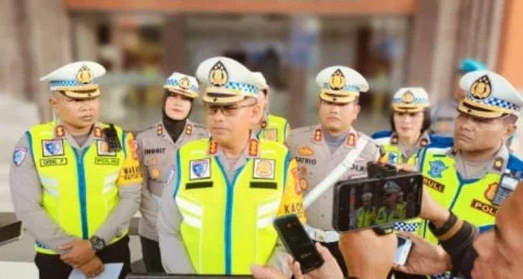 Operasi Patuh Agung 2026, Polda Bali, Citizenbali.com, Yong Ferrydjon, Ditlantas Polda Bali, 1.055 personel, operasi lalu lintas Bali, keselamatan berkendara, tertib berlalu lintas, Kamseltibcarlantas, Polres jajaran Bali, kecelakaan lalu lintas.