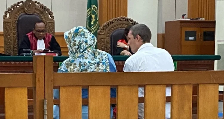 Yuriy Khalilov, WNA Kazakhstan, kokain 2,5 kg, impor narkotika, tuntutan 19 tahun penjara, PN Denpasar, Kejaksaan Tinggi Bali, Bandara Ngurah Rai, penyelundupan kokain, Citizenbali.com.