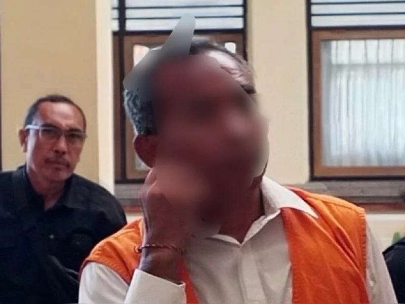 I Gede Gunarta, kurir sabu, vonis kasus narkotika, PN Denpasar, peredaran sabu di Bali, hukuman 4 tahun 6 bulan, upah Rp 2 juta, barang bukti sabu 4,88 gram, Polresta Denpasar, Jaksa Penuntut Umum, narkotika Golongan I, kasus narkoba Jimbaran, Pengadilan Negeri Denpasar.