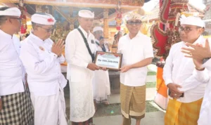 Wali Kota Denpasar, Jaya Negara, Citizenbali.com, Karya Padudusan, Pura Buwitan, Hyang Kawitan Bandesa Mas, Desa Adat Pohgading, Desa Ubung Kaja, Ngenteg Linggih, upacara yadnya, sradha bhakti, adat dan budaya Bali, Pemkot Denpasar.