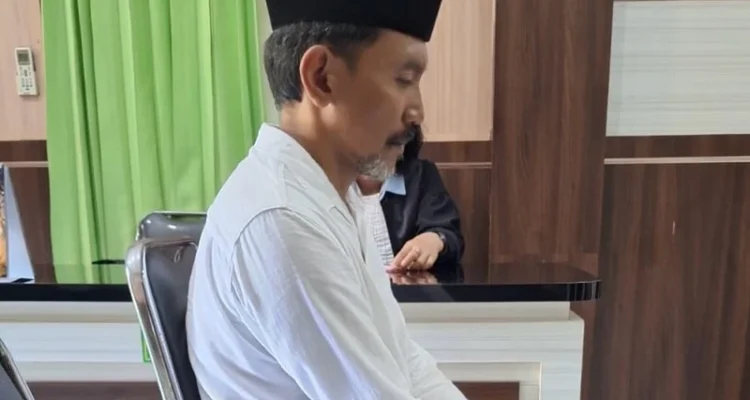 Ahmad Ihsan, vonis kasus narkotika, tukang potong ayam divonis lima tahun, kasus sabu 4,08 gram, narkotika di Denpasar, PN Denpasar, Pengadilan Negeri Denpasar, Jaksa Penuntut Umum Ni Ketut Muliani, Satresnarkoba Polresta Denpasar, peredaran sabu Bali, barang bukti 15 paket sabu, kasus narkoba Bali, sidang narkotika Denpasar, Citizenbali.com.