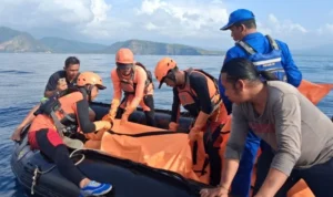 Kadek Agus Mahendra, korban hilang di laut, Pantai Bukit Asah, Pantai Pasir Putih Bugbug, Pulau Biyahe, SAR Karangasem, nelayan Bugbug, Basarnas Bali, pencarian korban tenggelam, Kabupaten Karangasem.